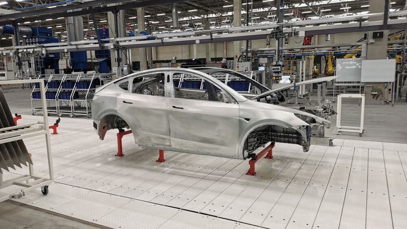 Tesla will die Produktion in Grünheide schnell hochfahren.