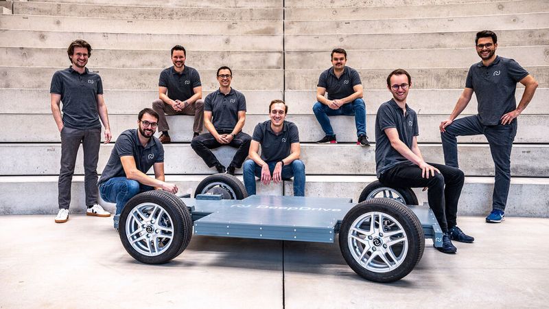 Das Team von Deepdrive soll bis zum Ende des Jahres auf 20 Mitglieder anwachsen.