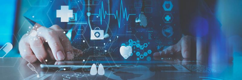 Seit 1. Januar 2022 gilt auch für Krankenhäuser die Verpflichtung, die Vertraulichkeit, Integrität und Verfügbarkeit sensibler Informationen sowie die Sicherheit der IT und ihrer Prozesse zu gewährleisten