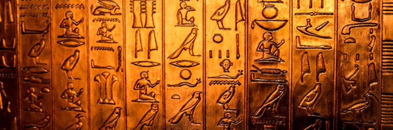 Auch wenn sie sich gewöhnlich nicht gleich in Hieroglyphen verwandeln, werden Dateinamen mit Sonderzeichen bei einer Migration manchmal unlesbar.