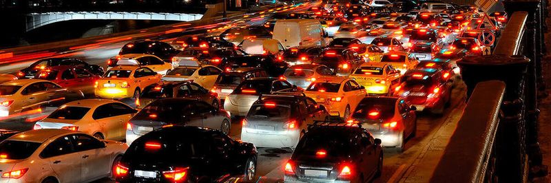 Die Telematikinfrastruktur soll die Datenautobahn des Gesundheitswesens sein, doch ein Projekt nach dem nächsten steht im Stau
