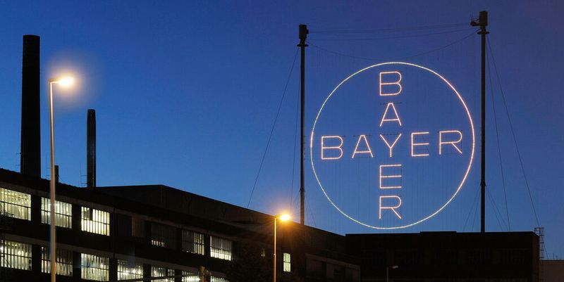 Die Welt retten: Bayer will mit strategischen Investitionen nicht weniger als die größten Herausforderungen der Menschheit bewältigen.