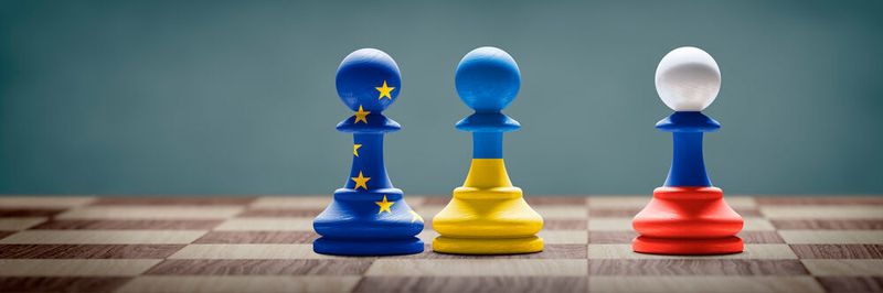 Die EU hat sich auf die Seite der Urkraine gestellt und wirtschaftliche Sanktionen gegen Russland erlassen. Doch haben die unabsehbaren Folgen des Krieges das Geschäftsklima in der Digitalbranche messbar eingetrübt.