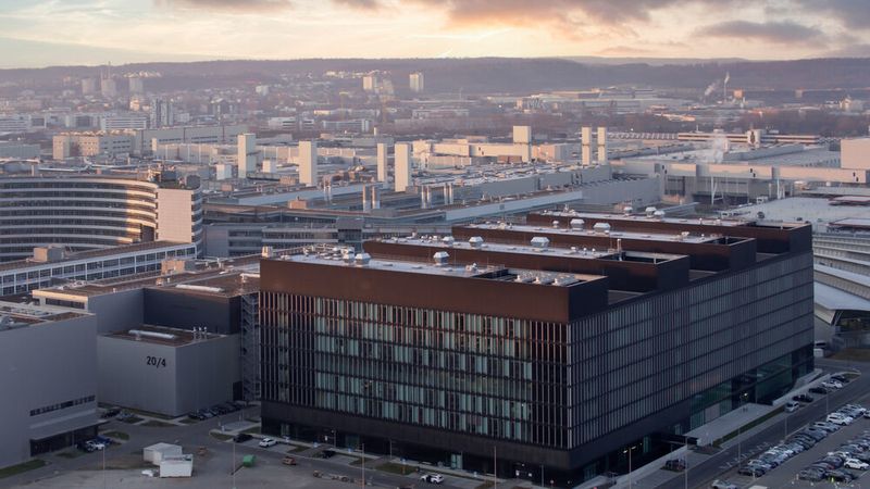 Mercedes hat schon mehr als 700 Software-Entwickler im Technology Center in Sindelfingen eingestellt.