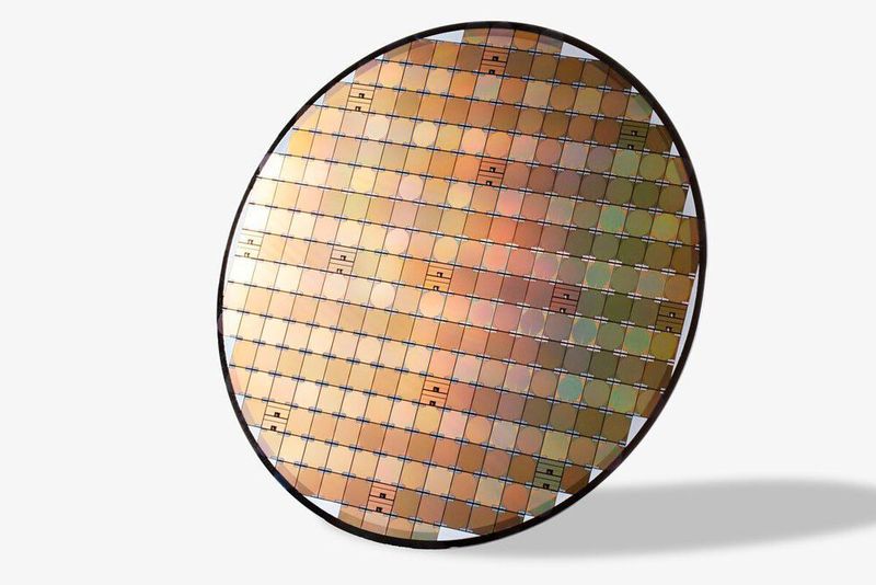 Wafer mit mikromechanischen Ultraschallwandlern.