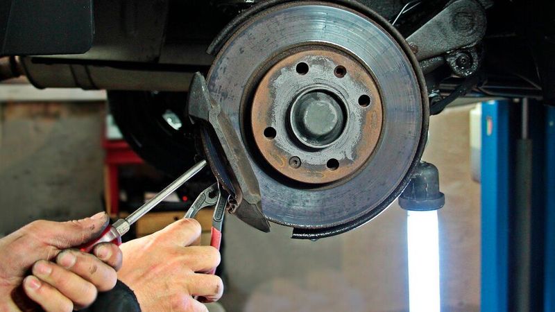 Ein „Recht auf Reparatur“, so wie es die EU plant, könnte je nach Gestaltung speziell für Kfz-Reparaturbetriebe erhebliche Nachteile haben, fürchtet das Kfz-Gewerbe.