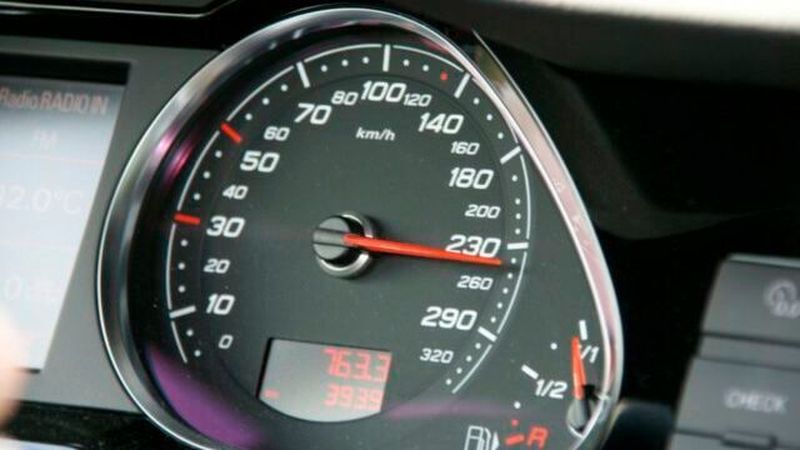 Viele Fahrer geben Geschwindigkeitsverstöße offen zu.