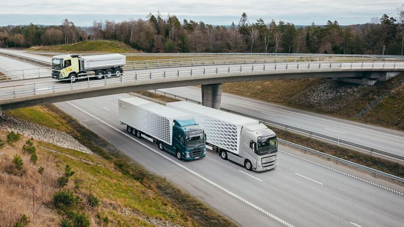 Volvo Trucks entwickelt mehrere alternative Antriebsarten für seine Lastwagen.