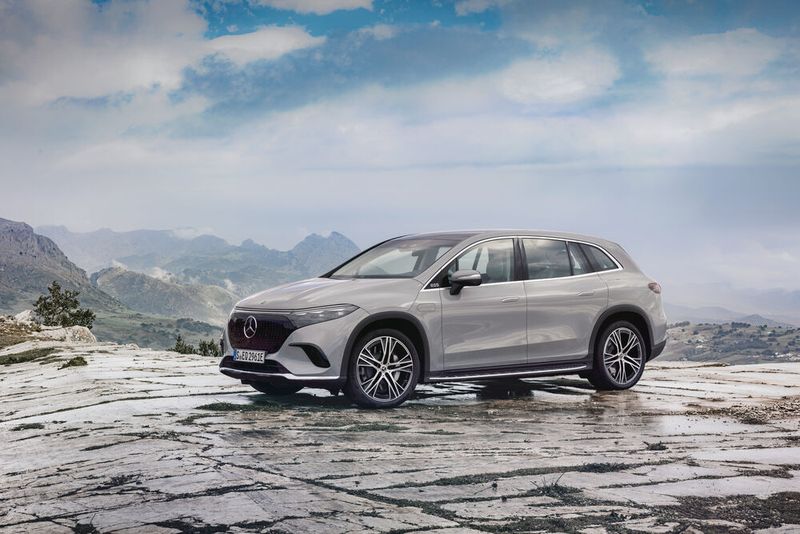 Mercedes präsentierte im April das EQS SUV.