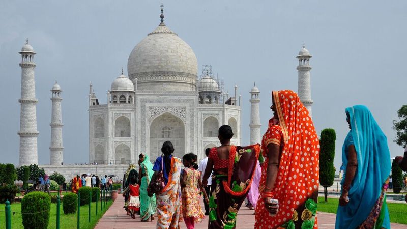 Indien ist bislang nicht für seine Hightech-Chipindustrie bekannt. Das soll sich nach dem Willen der Staatslenker ändern. Den Anfang könnte eine Halbleiterfabrik des Industriekonsortiums ISMC machen, die in Karnataka entstehen soll.