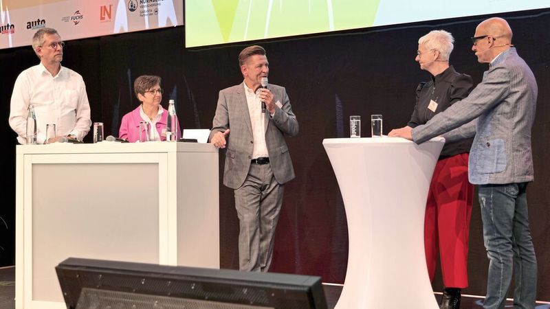 In verschiedenen Diskussionen ging es beim Treffpunkt Berufsbildung um die Zukunft der Ausbildung im Kfz-Gewerbe.