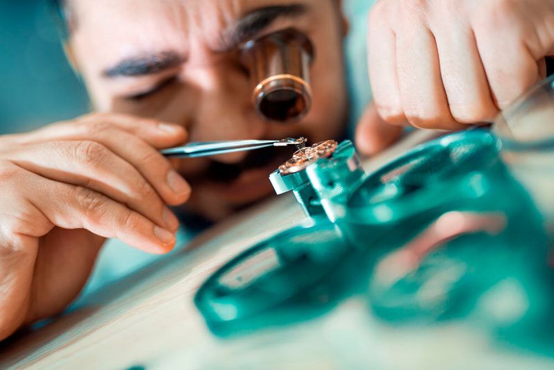 Kompetenz: Mit einer überzeugenden Kompetenzerweiterung setzt Brütsch/Rüegger Tools die Uhren- und Schmuckindustrie sowie die Mikromechanik verstärkt in den Fokus.