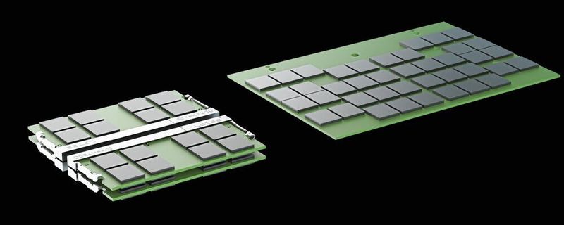 Im Vergleich mit SODIMMs (links) sind CAMMs laut Dell 57 Prozent flacher. Bereits bei einseitiger Bestückung mit Speicherchips seien 128 Gigabyte Arbeitsspeicher möglich – dafür sind aktuell vier vollbestückte SODIMMS erforderlich.