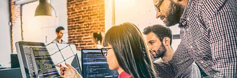 Schon bei der Entwicklung neuer Software sollte auf die Bedürfnisse des Anwerders bezüglich leichter Bedienbarkeit Rücksicht genommen werden.