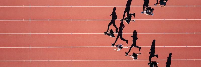 Um ganz vorne mitzulaufen, sollten Sie die vier Dimensionen der digitalen Transformation berücksichtigen.