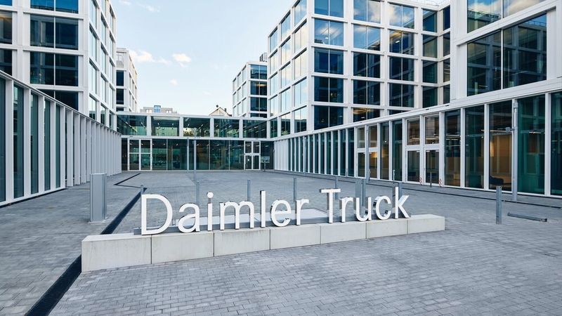 Nach dem ersten Quartal hat das Unternehmen den erwarteten Erlös für 2022 auf 48 bis 50 Milliarden Euro angehoben.
