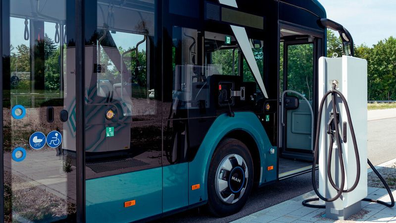 Immer mehr Busse sind elektrisch unterwegs.