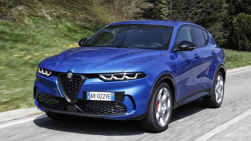 Optisch ist der Tonale unverkennbar ein Sprößling der Familie Alfa Romeo.