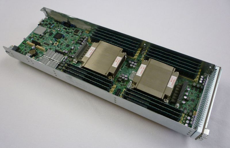 Es gibt zwei Blade-Modelle: Sie basieren auf der Prozessorfamilie Intel Xeon E5 sowie mehrere FDR-Netzwerkoptionen. (Bild: SGI)
