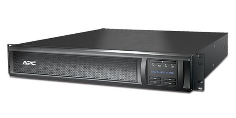 Die Smart-UPS SMX 750i von APC lässt sich als Tower aufstellen oder in ein Rack einbauen