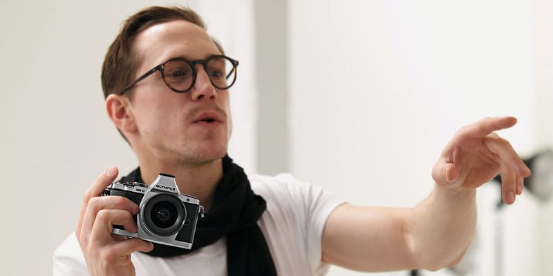 Mit der OM-D setzt Olympus auf eine Kombination von Retro-Look und Hightech.