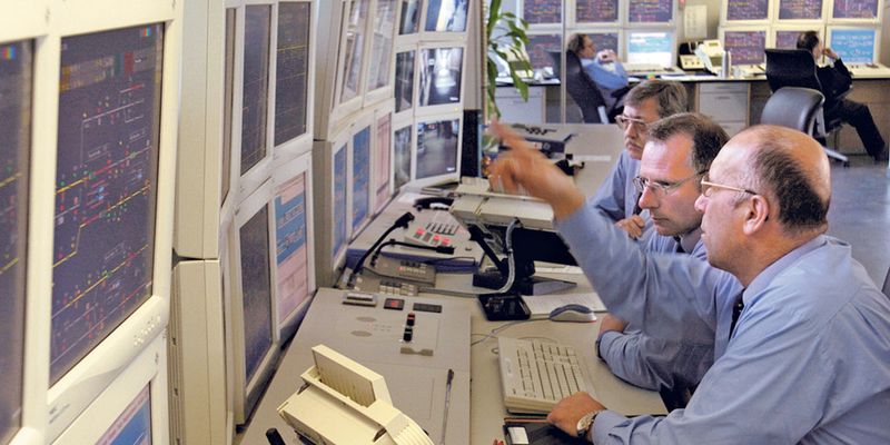 Die Münchner U-Bahn-Leitstelle – hier laufen alle Informationen zusammen (Foto: SVM MVG)