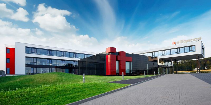 Itelligence erweitert das Service-Portfolio um Business One OnDemand.