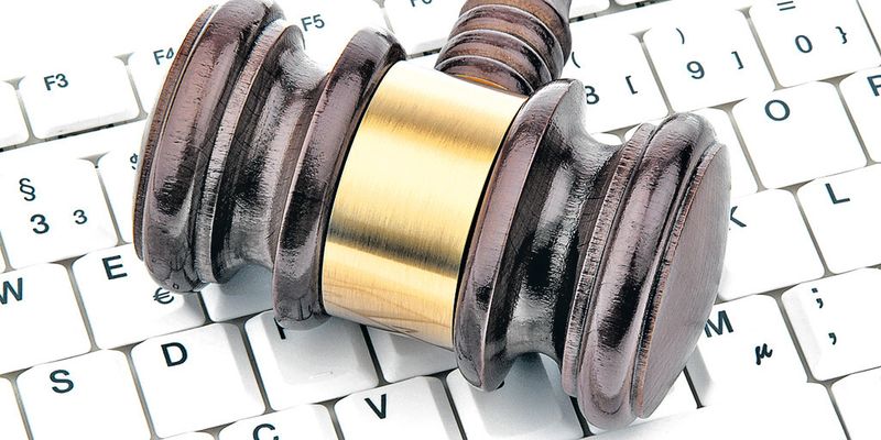 Braucht die Welt einen internationalen Gerichtshof zur Bekämpfung der Internetkriminalität? Der SWCLF meint ja.
