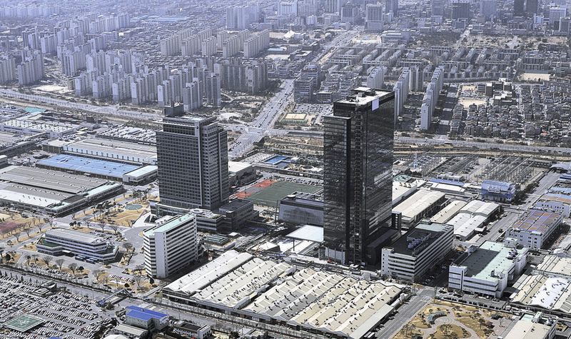 Am Samsung-Standort Suwon in Südkorea arbeiten 35.000 Leute aus den Bereichen Forschung und Entwicklung.