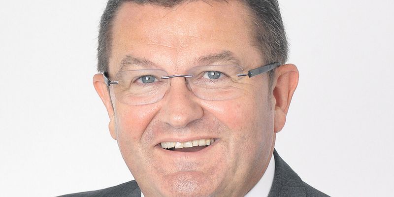 Franz Josef Pschierer präsentiert Diskussionsvorschläge zur weiteren Gestaltung der digitalen Gesellschaft