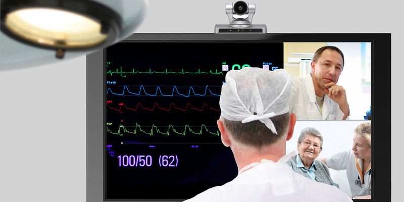 Ärzte, Therapeuten und Patienten können per Videokonferenz an ihrem Rechner vor Ort wichtige Informationen austauschen