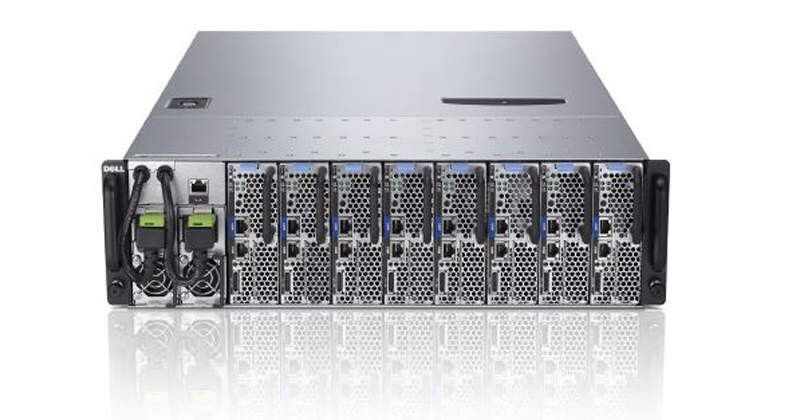 Bis zu 12 Dell-Micro-Server lassen sich auf drei Höheneinheiten in dem Chassis Poweredge C5000 verstauen.
