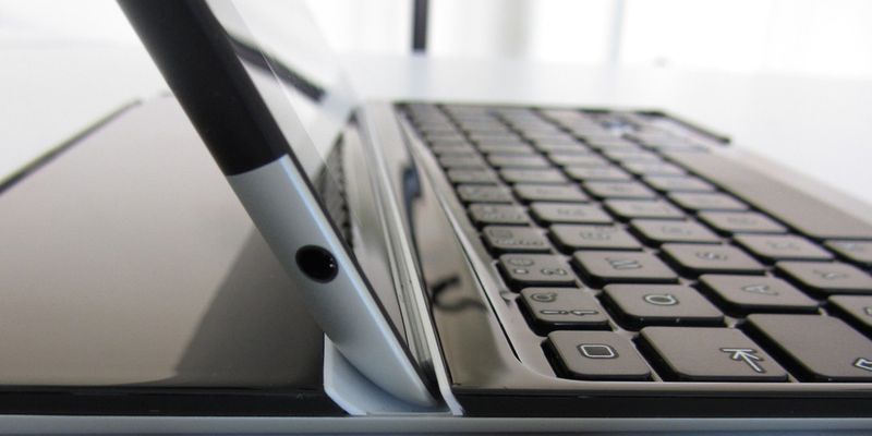 Kommt die bessere iPod-Tastatur von Logitech oder von Kensington? Der IP-Insider-Test gibt Antworten!