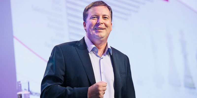 Martin Berchtenbreiter, General Manager Mittelstand & Partner Microsoft Deutschland, (hier bei der WPC 2011) verteidigte die zurückhaltende Informationspolitik des Software-Riesen.