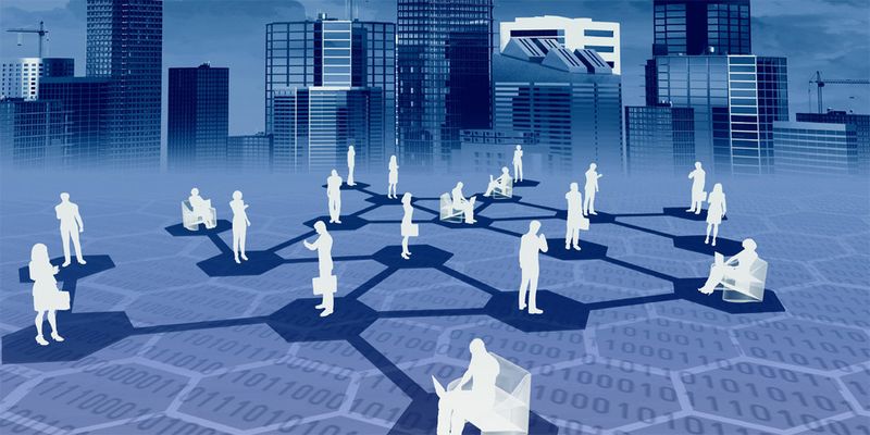 Cloud Service Manager: Toolset zur Überwachung von Status, Ressourcenausnutzung, Service Level, entstandenen Nutzungskosten bis hin zu Sicherheitsparametern.