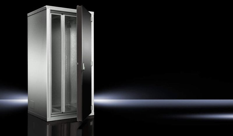 Rittal Modulsafe Level B integriert das Rack-System TS 8, ein Verkaufsschlager des Herstellers.