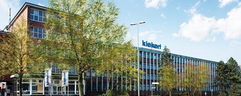 Am 13. September 2012 einigten sich die aktuellen Kiekert-Investoren mit den Investoren des chinesischen Automobilzulieferers Lingyun über den Kauf der Kiekert AG. Der Kaufvertrag war bereits im März 2012 unterzeichnet worden.