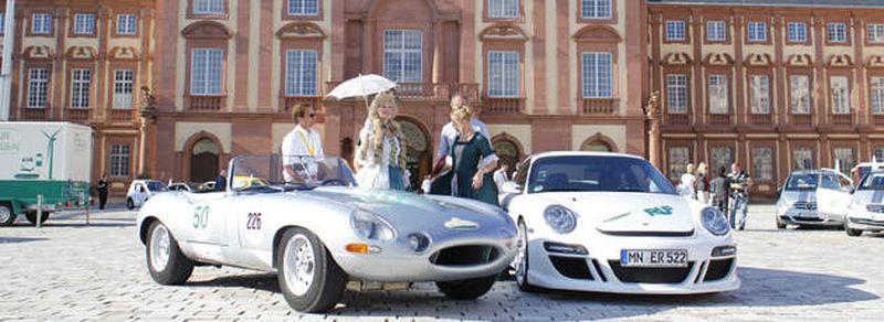 Das Mannheimer Schloss: der offizielle Startpunkt der Bertha Benz Challenge 2012