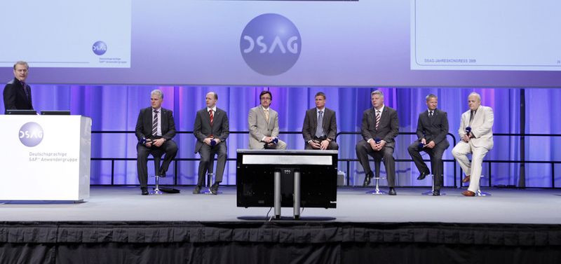Keynote des 13. DSAG Jahreskongress 2012 in Bremen: Rund 4.000 Besucher folgten der Einladung mit reichhaltigem Programm: 300 Vorträge in 52 Themensitzungen und 175 Partner auf einer Ausstellungsfläche von 14.600 Quadratmetern.