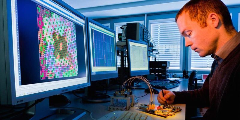 Das drahtlose optische Kommunikationsmodul des Fraunhofer IPMS bringt es auf eine Übertragungsrate von 3 Gbit/s.