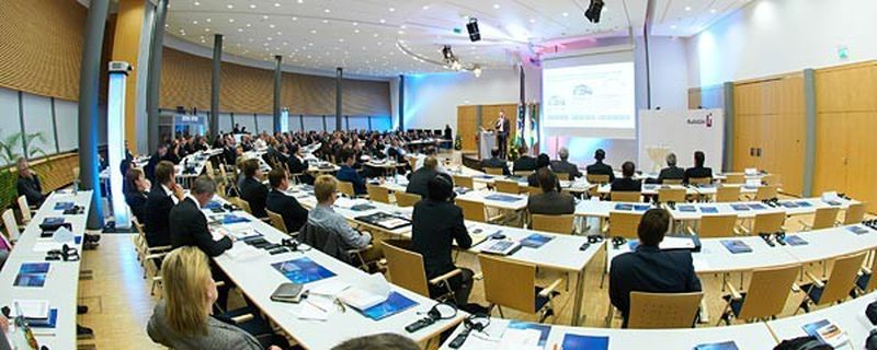 Beim IZB-Kongress sprachen Referenten des Volkswagen-Konzerns und von Zulieferern der Partnerländer Argentinien und Brasilien. Rund 200 Teilnehmer folgten den Ausführungen.