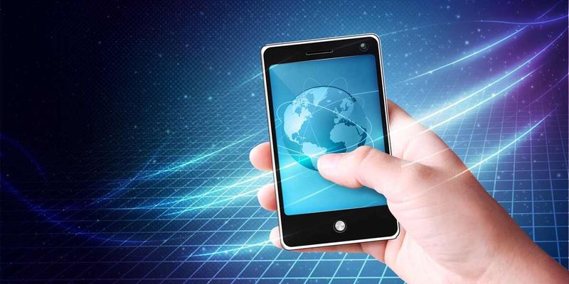 Die PC-Ära geht zu Ende, Smartphones und Tablets gewinnen an Bedeutung. Das wird die IT-Abteilungen in den Unternehmen nach Einschätzung von Gartner vor neue Herausforderungen stellen.