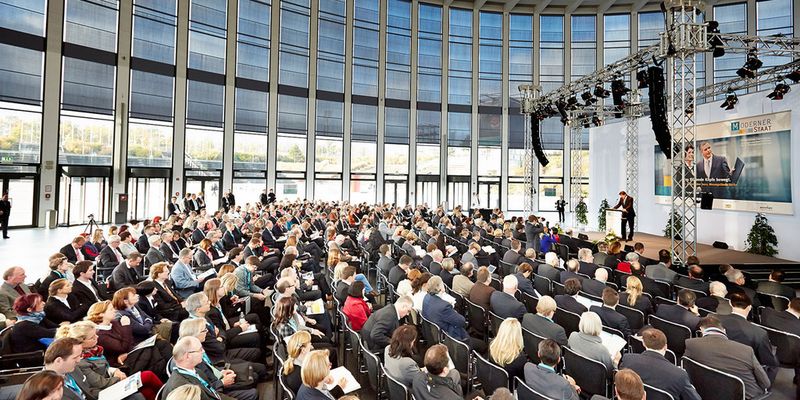 Moderner Staat 2012: Zum letzten Mal unter dem Funkturm