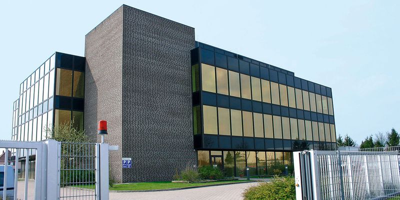Geschäftssitz der Grass-Merkur GmbH & Co. KG in Hannover-Anderten. Mit Actifio PAS kann das Unternehmen seinen Kunden eine neuartige Lösung zur Optimierung der Backup- und Recovery-Verfahren bieten.