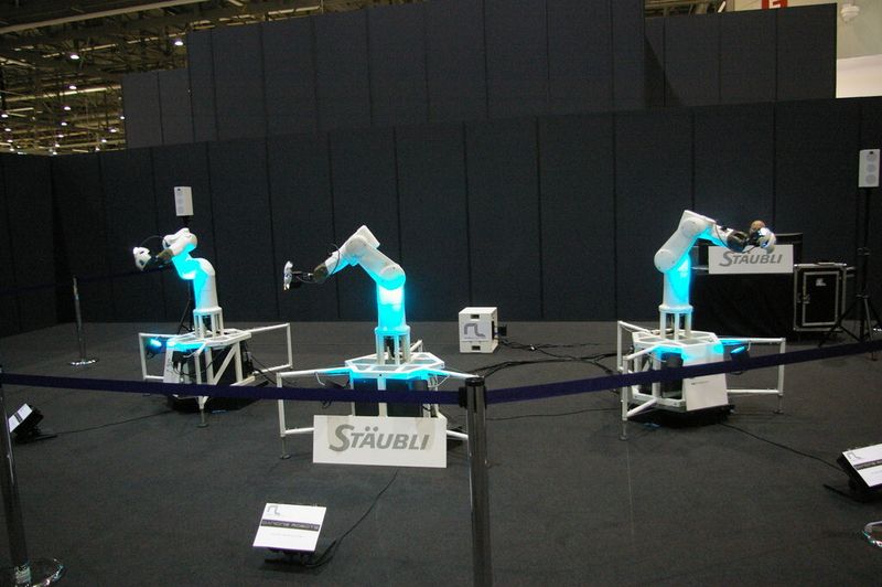 Le show robotique de Staübli, s'est déroulé durant l'exposition genevoise de l'EPHJ EPMT SMT.