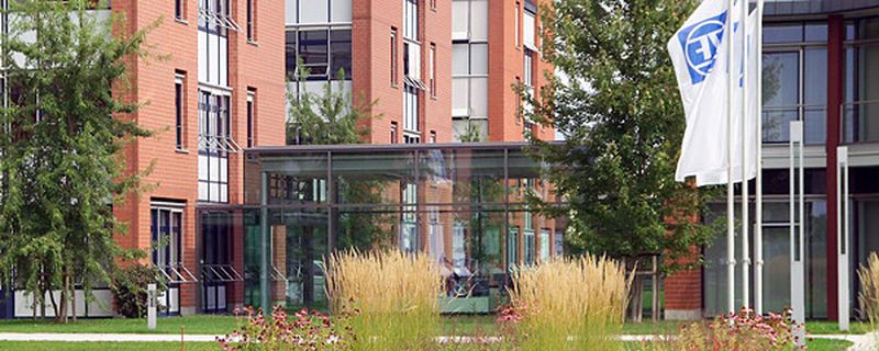 Der Aufsichtsrat der ZF Friedrichshafen AG hat ein neues Vorstandskonzept beschlossen: Es soll im Laufe des Jahres 2013 die bisherige Trennung von Divisions- und Ressortverantwortung aufheben.