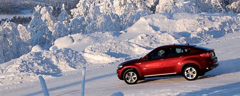 Die Fahrdynamik stand im Mittelpunkt des Wintertests von GKN Driveline im schwedischen Arjeplog. In unterschiedlichen Prototypen stellte der Zulieferer sein Portfolio fahrdynamiksteigernder Konzepte vor.