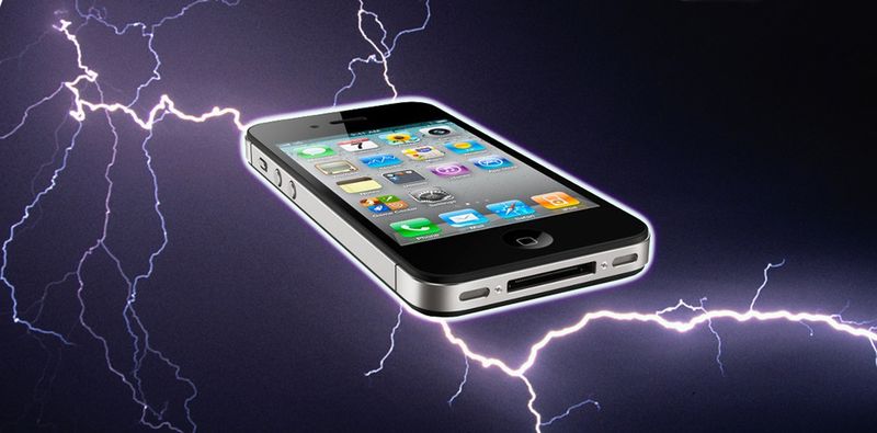 Immer mehr Smartphones werden in geschäftlich genutzt und gleichzeitig nehmen mobile Bedrohungen stetig zu. Unternehmen müssen jetzt beginnen Vohrkehrungen zum Schutz der Firmendaten zu treffen.
