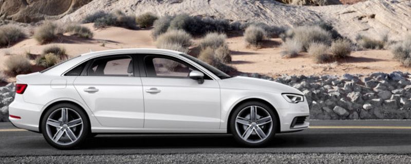 Die Kompaktklasse von Audi erhält Zuwachs: Ab Spätsommer ist der Audi A3 erstmals auch als Stufenhecklimousine zu haben.