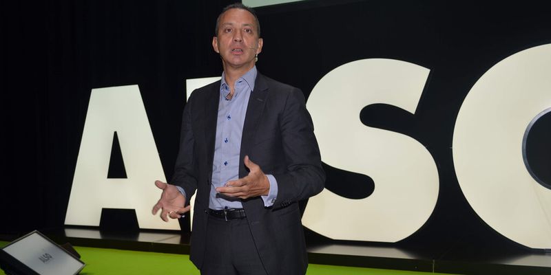 Engagiert verteidigte Also-CEO Gustavo Möller-Hergt in seiner Keynote den Umbau des Distributors.